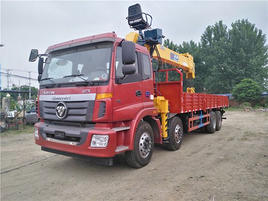 福田前四后八16噸隨車(chē)吊 福田前四后八16噸隨車(chē)吊